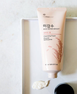 THE FACE SHOP RICE WATER BRIGHT FOAMING CLEANSER